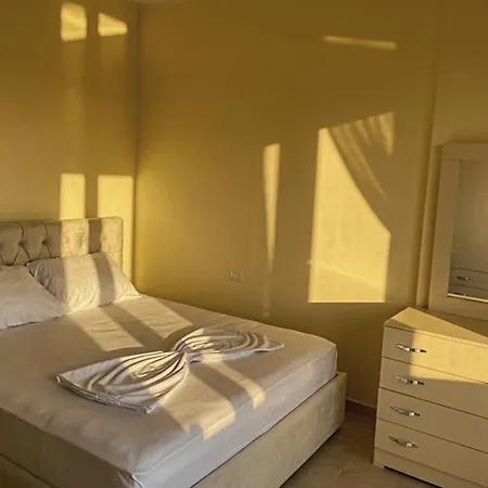 Apartment Deja Blue